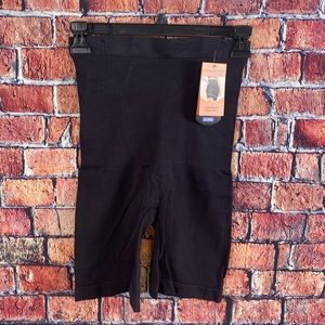 ⭐️ Shapermint / Empetua All Day Every Day High-Waisted Shaper Shorts